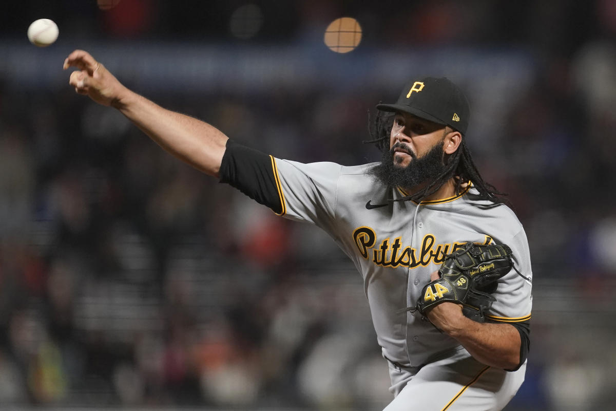 AP source: Padres acquiring Adam Frazier from Pirates