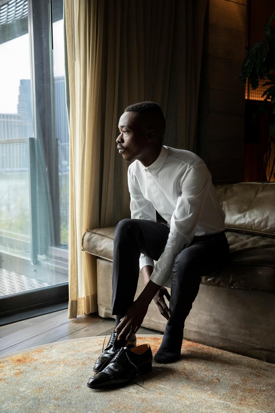 How Actor Ashton Sanders Created His Own, Virtual Oscars Fashion Moment