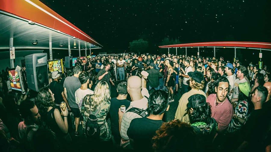 Attendees crowd around Phantom during the band’s set on Saturday night. (South Suburbia Photo)