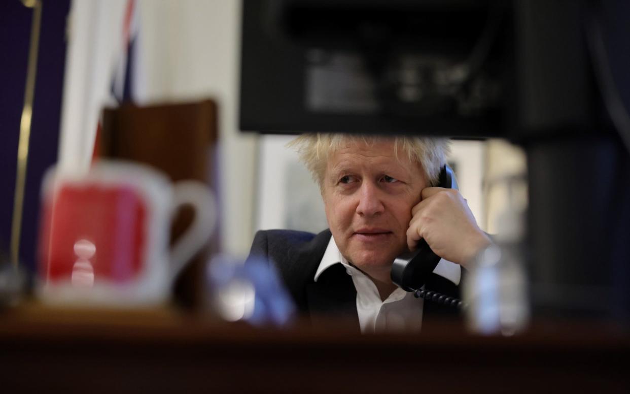 Boris Johnson briefs members of the Cabinet from his office in No10 Downing Street, after his call with the President of the European Commission Ursula von der Leyen - Andrew Parsons / No10 Downing Street