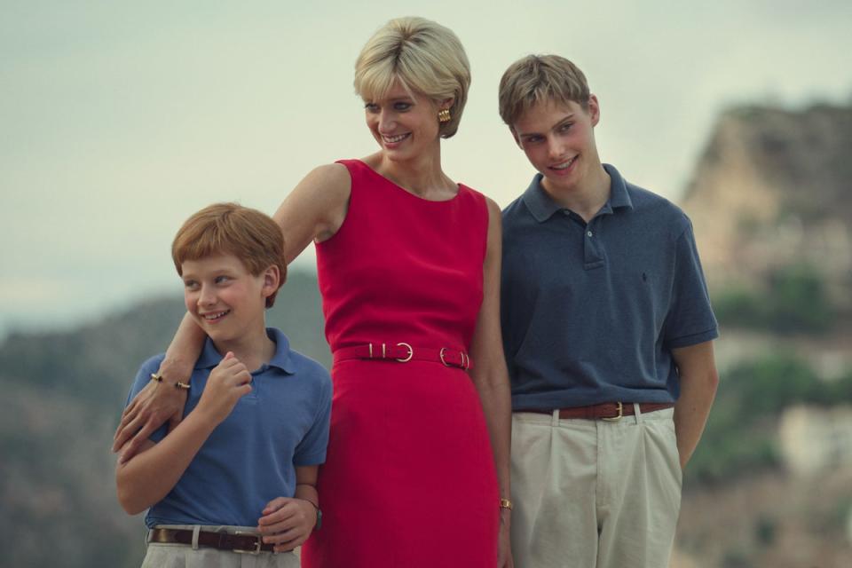 Harry (Fflyn Edwards), Princess Diana (Elizabeth Debicki) and William (Rufus Kampa) in The Crown season six part one (PA Media)