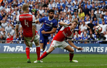 Britain Soccer Football - Arsenal v Chelsea - FA Cup Final - Wembley Stadium - 27/5/17 Chelsea’s Diego Costa scores their first goal Action Images via Reuters / Lee Smith