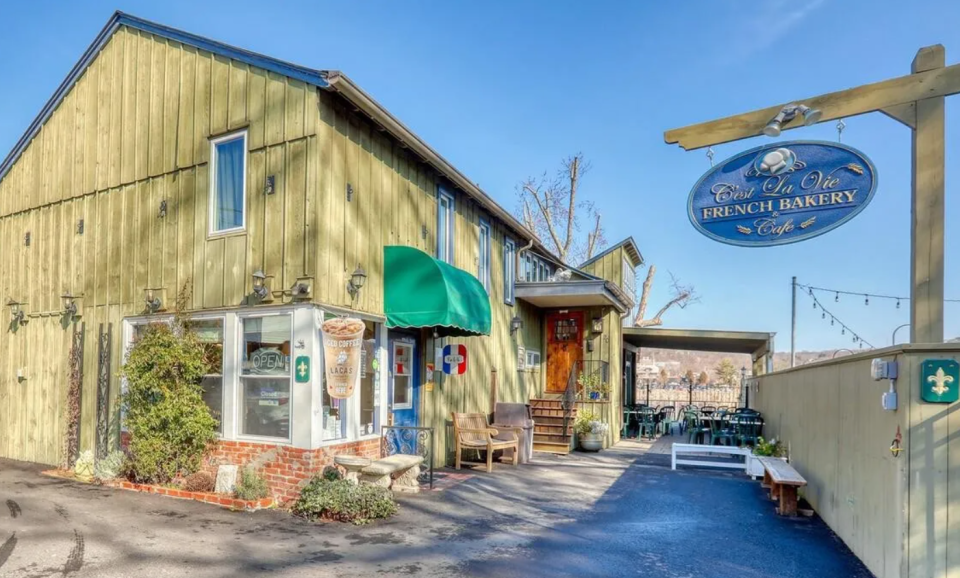 C'est La Vie, a French patisserie in New Hope, boasts big views of the Delaware River. After 27 years, the property is now on sale.