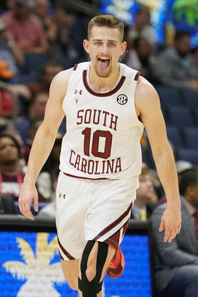 Mississippi St. dominates second half, beats Gamecocks 73-51