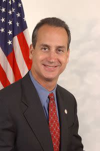 Mario Diaz-Balart (R-Dist. 25)