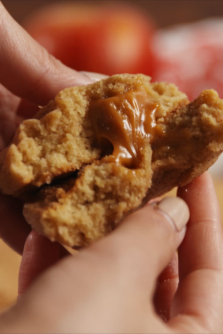 Caramel Stuffed Cookies