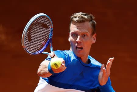 Tennis - Madrid Open - Tomas Berdych of the Czech Republic v Denis Istomin of Uzbekistan - Madrid, Spain - 4/5/16 Berdych returns the ball. REUTERS/Andrea Comas