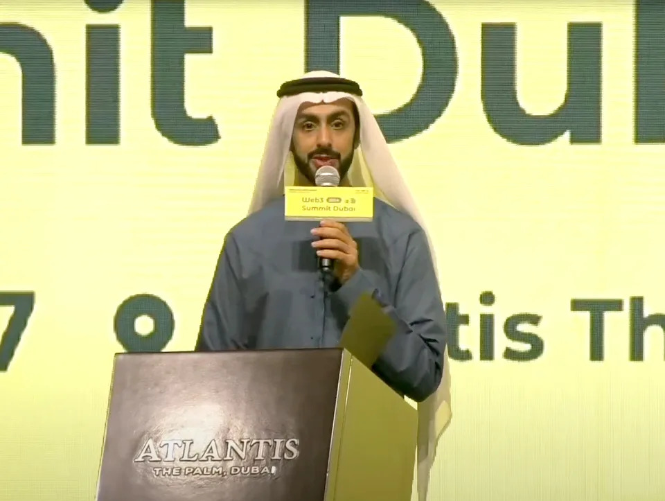 「杜拜王子」阿里現身Web3論壇，擔任開幕典禮嘉賓及發言。（Youtube: Web3 Summit）