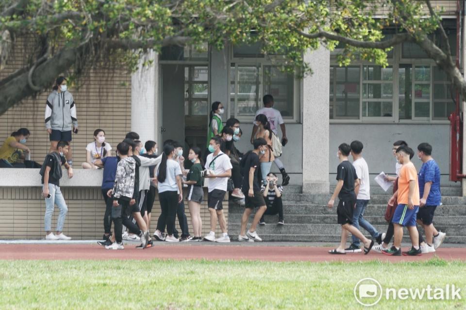 大學分科測驗將於7/11、12登場，並開放確診輕症或無症狀學生應考。   圖：張良一／攝（資料照）