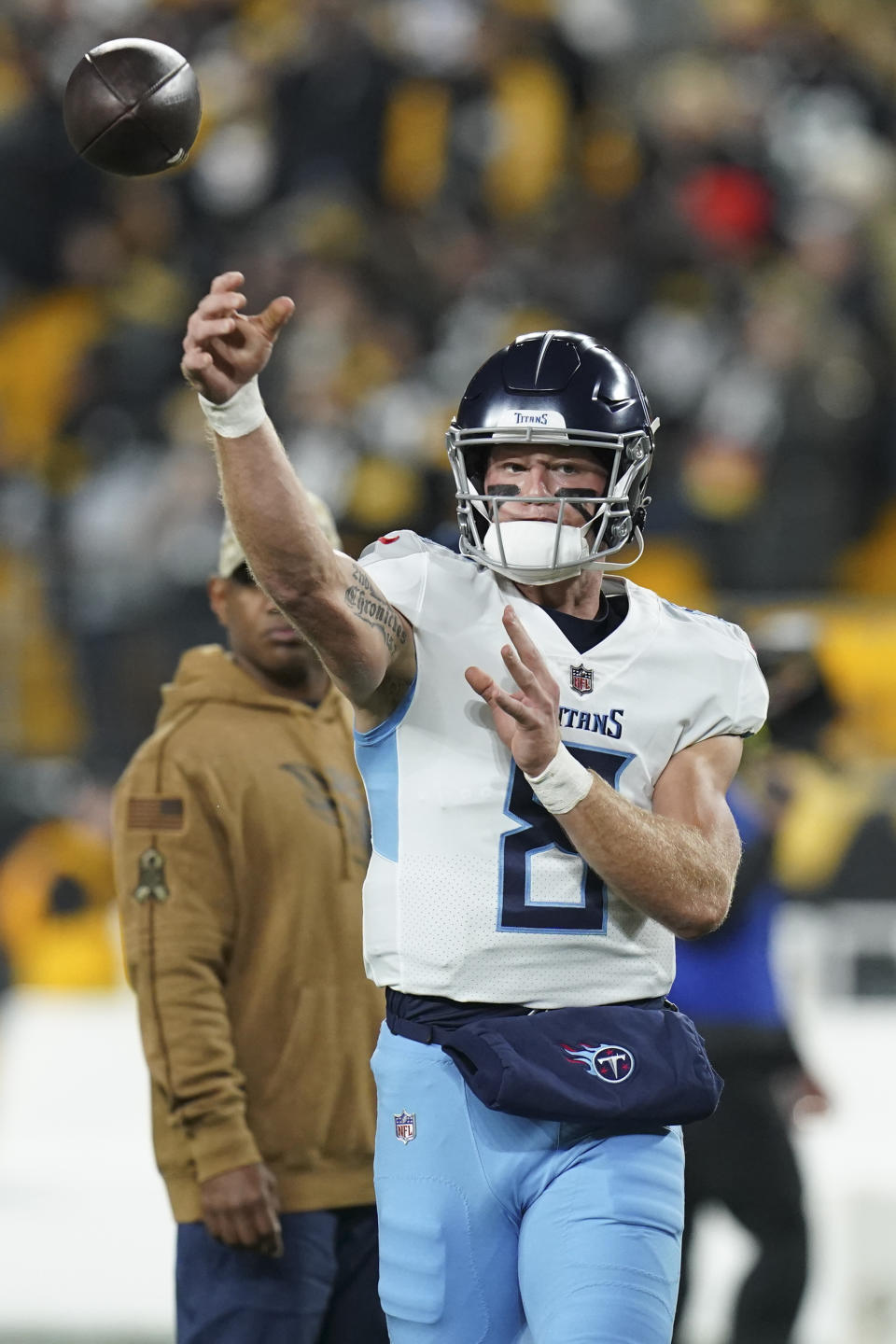 Tennessee Titans quarterback Will Levis warms up before an NFL football game against the Pittsburgh Steelers, Thursday, Nov. 2, 2023, in Pittsburgh. (AP Photo/Matt Freed)