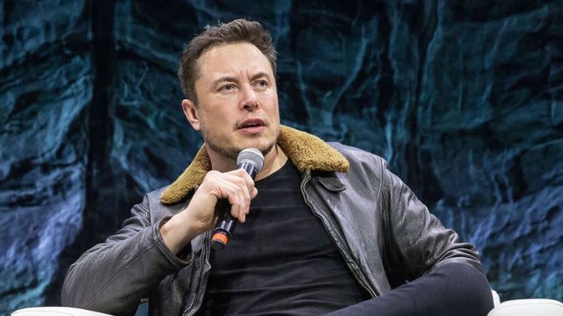 馬斯克（Elon Musk）收購Twitter後，動作頻頻。（圖／翻攝自instagram.com/elonrmuskk）