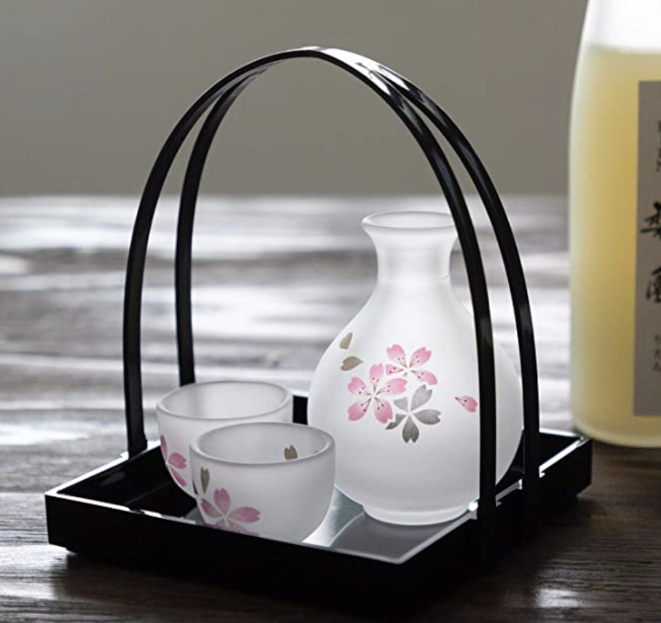 PHOTO: Amazon. Japanese Sake Serving Glass Set with Tray, Made in Japan, Handmade