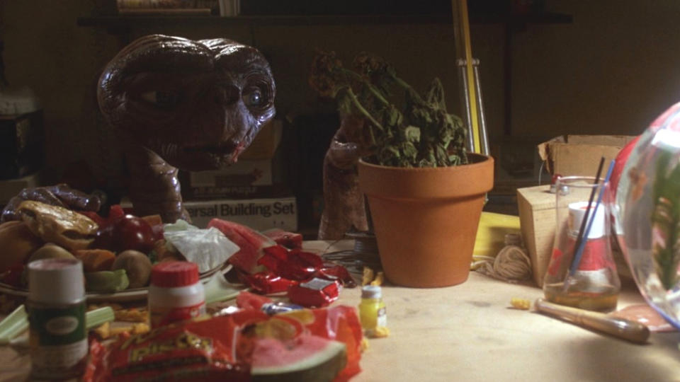 Reese's Pieces feature prominently in 'E.T. the Extra Terrestrial'. (Credit: Universal)