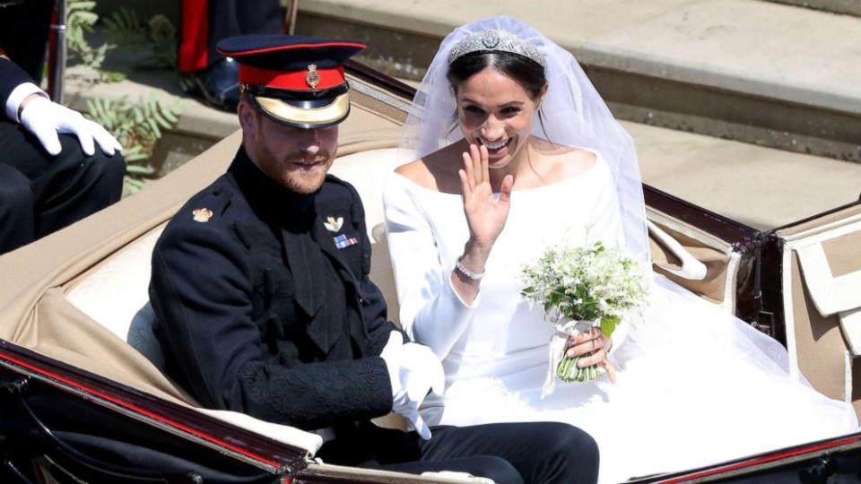 Prince Harry and Meghan Markle in the carriage procession (ABC News)