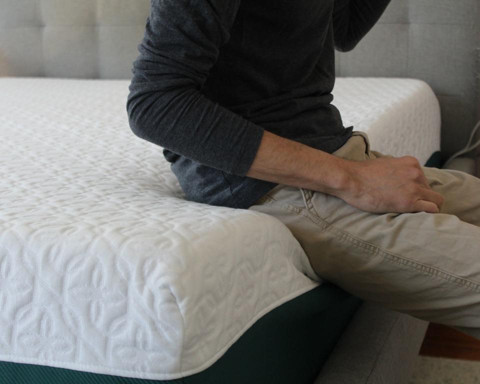 Zinus Cooling gel memory foam mattress review process