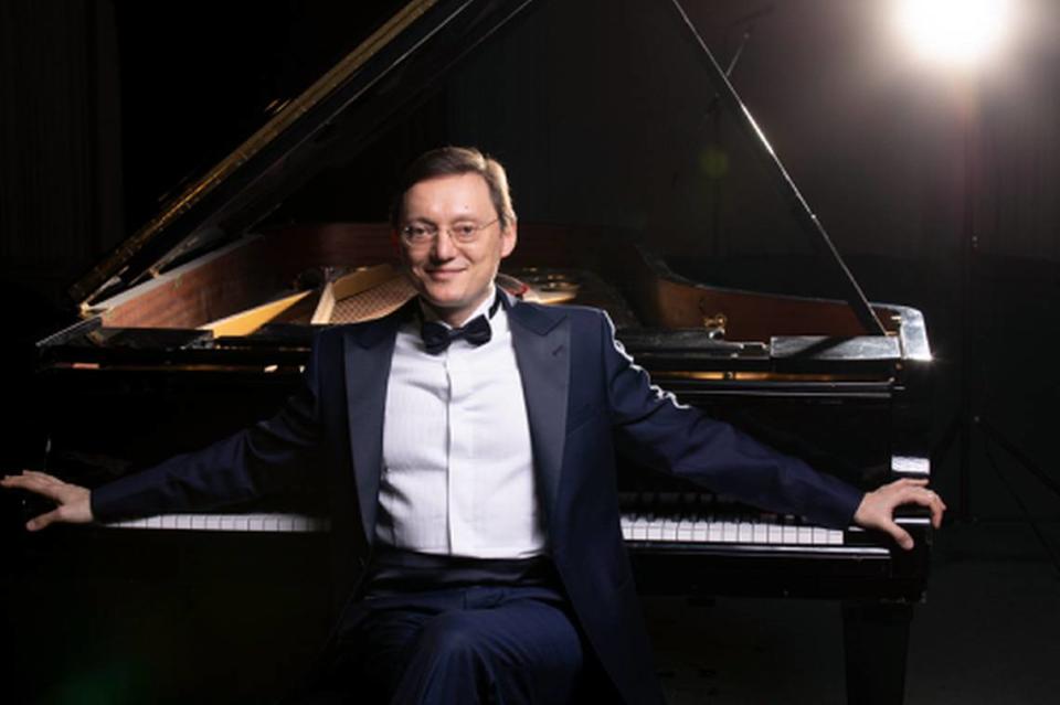 Stanislav Ioudenitch, who founded Park University’s International Center for Music, will present his top students in concert in November.