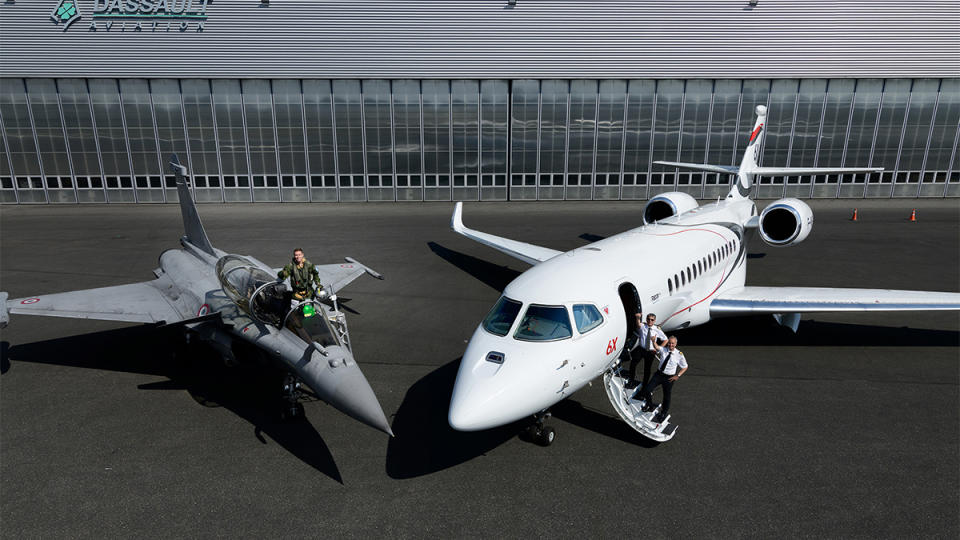 Examples of the technology transfer between military and corporate aviation include Dassault’s Rafale fighter (left) and Falcon 6X business jet (right), which feature similar head-up displays and digital flight control systems.