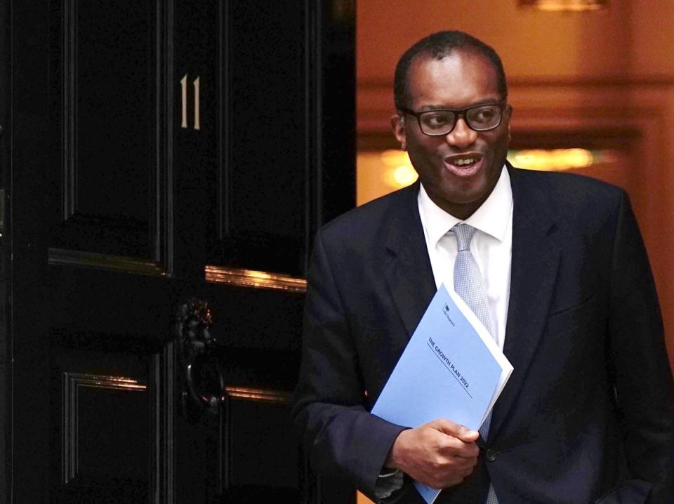 Chancellor of the Exchequer Kwasi Kwarteng leaves 11 Downing Street to make his way to the Treasury Department to deliver his mini-budget (Aaron Chown/PA) (PA Wire)