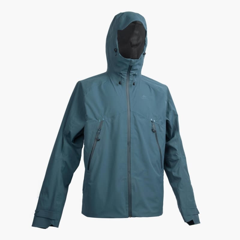 DECATHLON發售的「Quechua MH500 WP Jacket」表現突出，防水、擋風獲5分滿分。（圖：DECATHLON官網）