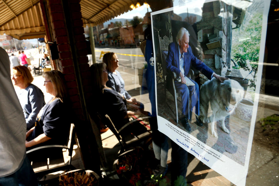 Saying goodbye to Billy Graham