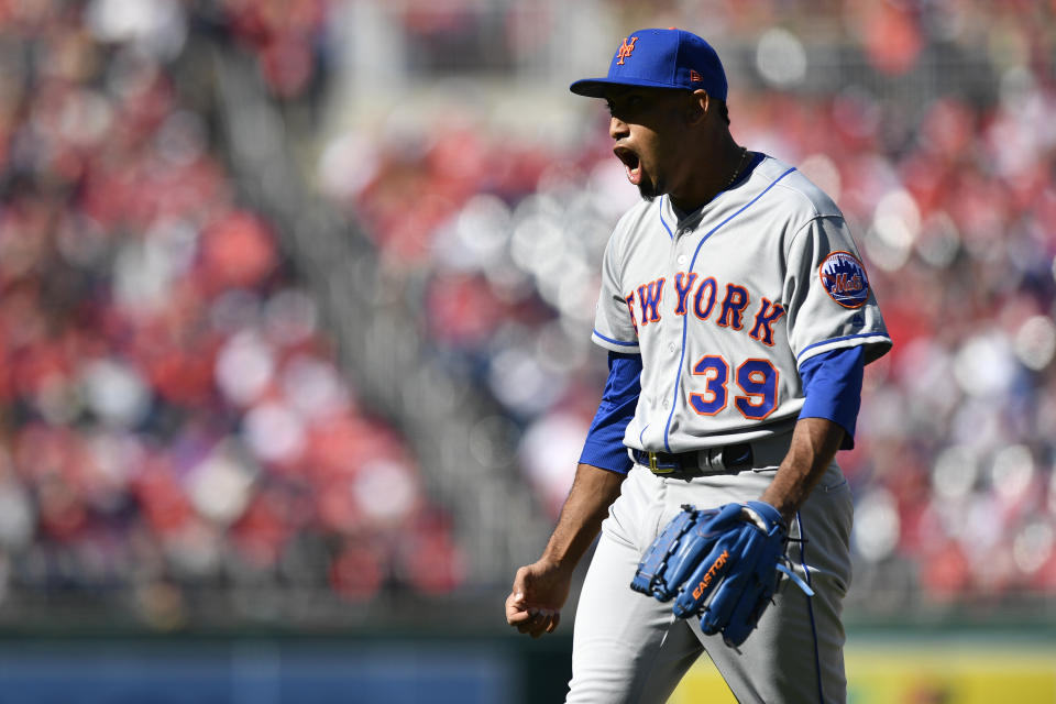 WASHINGTON, DC - MARCH 28: Edwin Diaz #39 of the New York Mets celebrates after the Mets defeated the Washington Nationals 2-0 on Opening Day at Nationals Park on March 28, 2019 in Washington, DC. (Photo by Patrick McDermott/Getty Images)