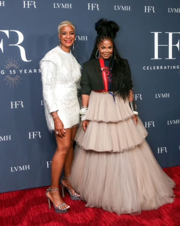 <em>Harlem's Fashion Row's Brandice Daniel with Icon of the Year award winner Janet Jackson.</em><p>Photo: BFA/Courtesy of Harlem's Front Row</p>
