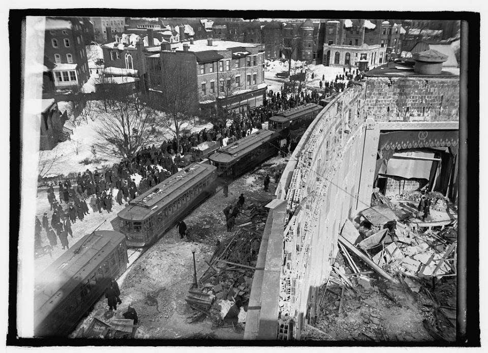 Many onlookers were drawn to the scene of the collapse of the Knickerbocker Theater on the night of Jan. 28, 1922, despite a snowstorm blanketing the nation's capital 100 years ago.