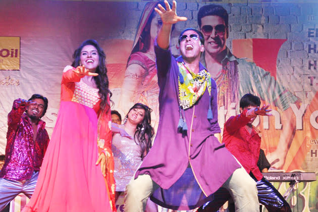 'Khiladi 786' will cross 100 cr mark