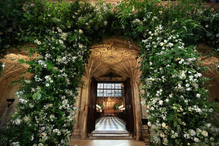 Flowers adorn the front of the organ loft inside St George's Chapel at Windsor Castle for the wedding of Prince Harry to Meghan Markle. May 19, 2018. Danny Lawson/Pool via REUTERS