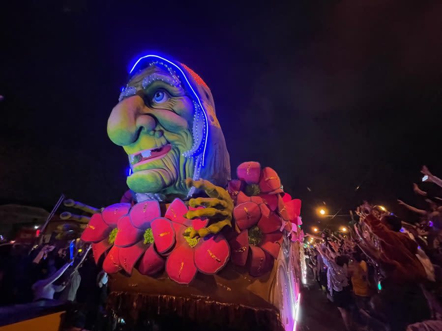 Krewe of Endymion rolls on Saturday, Feb. 10, 2024. (WGNO/Justin Abshire)