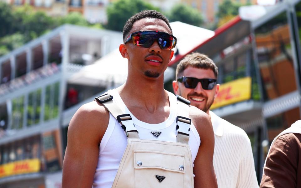 Liverpool vice-captain Trent Alexaneder-Arnold walking in the pitlane