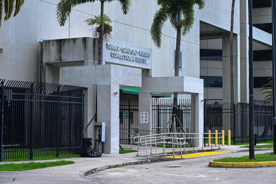 El rapero fue retenido en el Turner Guilford Knight Correctional Center de Miami. (Photo by GIORGIO VIERA / AFP) (Photo by GIORGIO VIERA/AFP via Getty Images)