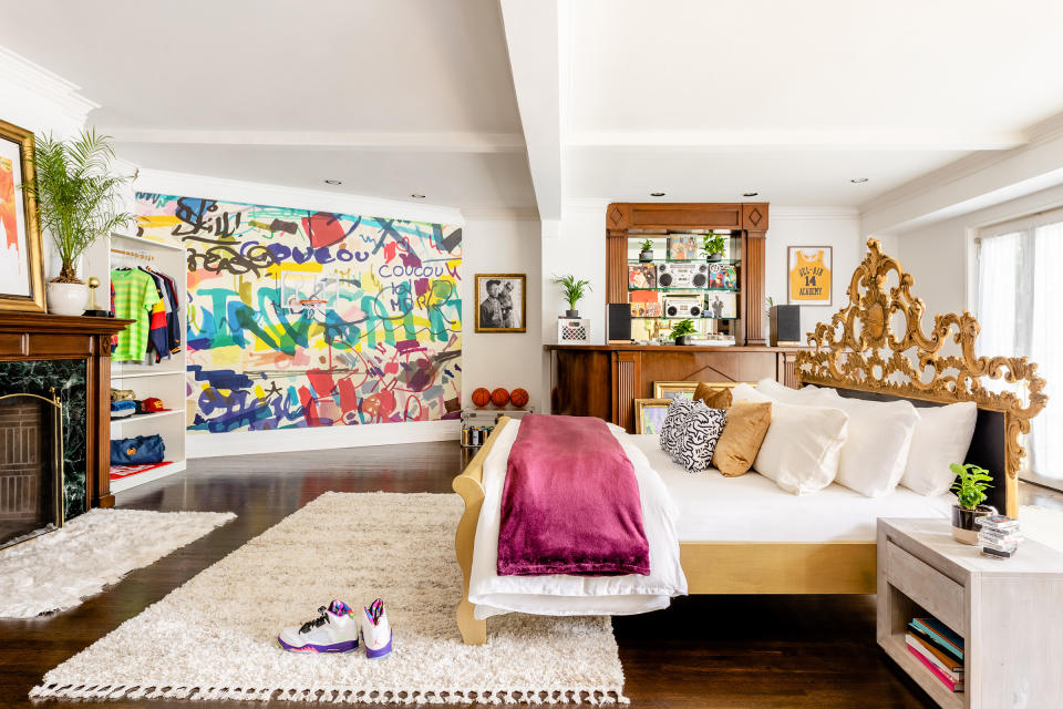 Will's wing of the Bel-Air mansion will be decorated in the classic 90's style. (Photo: Airbnb)