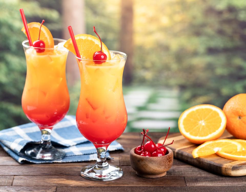 This Tequila Sunrise Tastes Like Summer — And It's Easy to Make With 3 ...