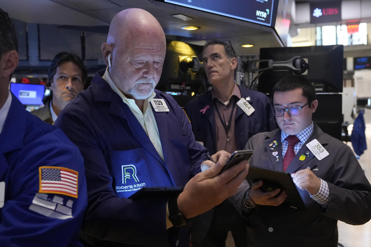 Dow, S&P 500 hit fresh records to cap strong September, quarter