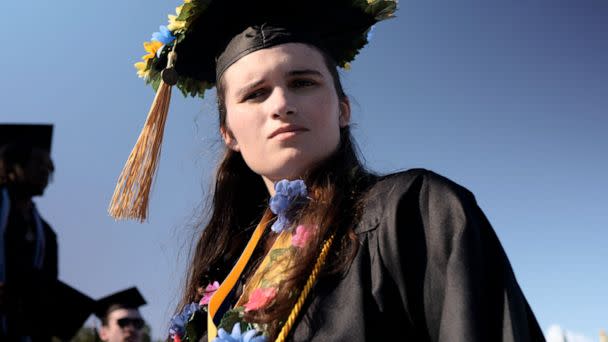 VIDEO: Nonspeaking student with autism gives moving commencement speech  (ABCNews.com)