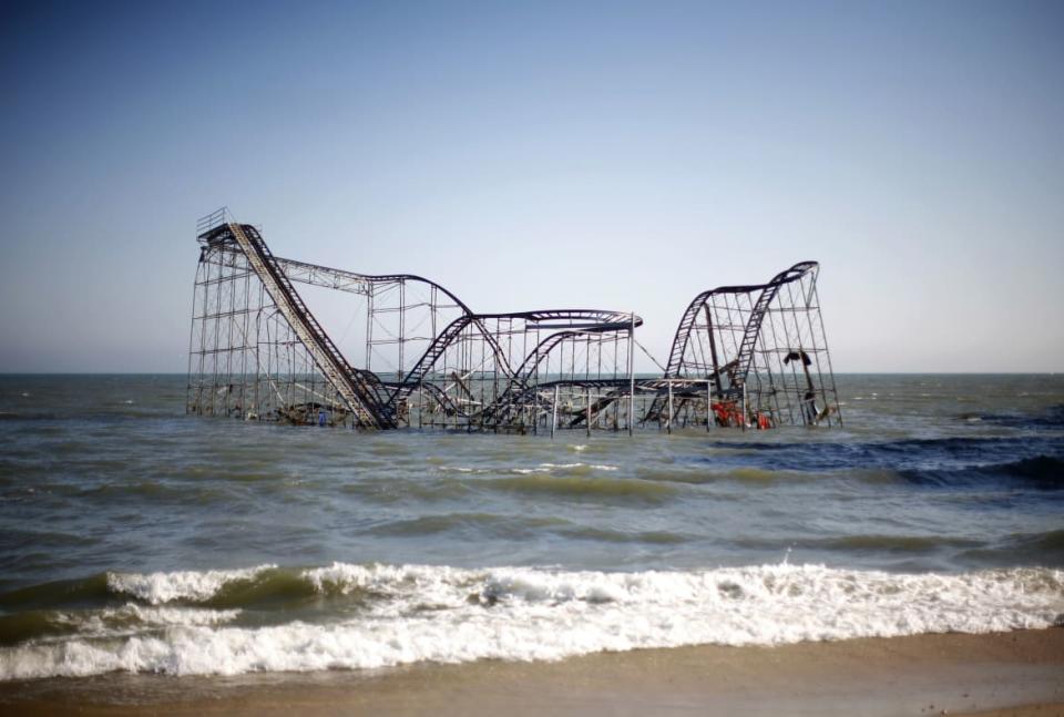 <div class="inline-image__caption"><p>A roller coaster is seen in the ocean in the aftermath of Hurricane Sandy in Seaside Heights, New Jersey November 11, 2012.</p></div> <div class="inline-image__credit">Eric Thayer/Reuters</div>