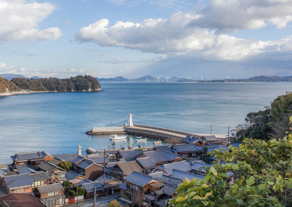 The harbor town of Mitarai in Japan