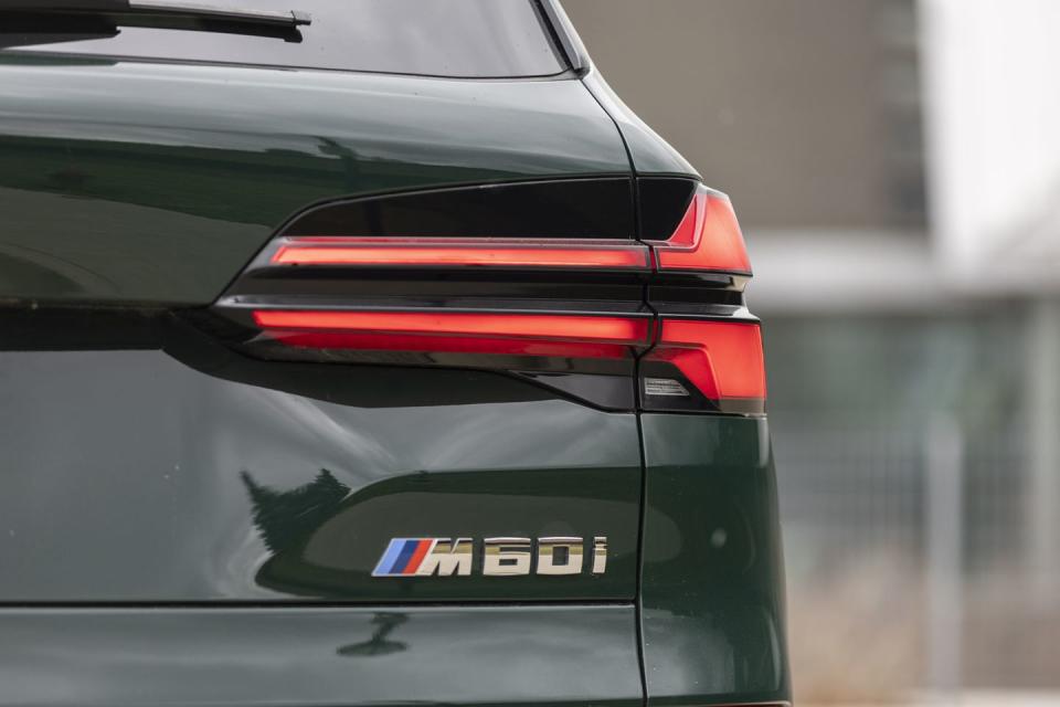 2024 bmw x5 m60i