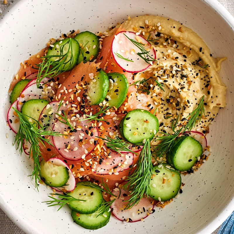 Everything Bagel Hummus Bowl 