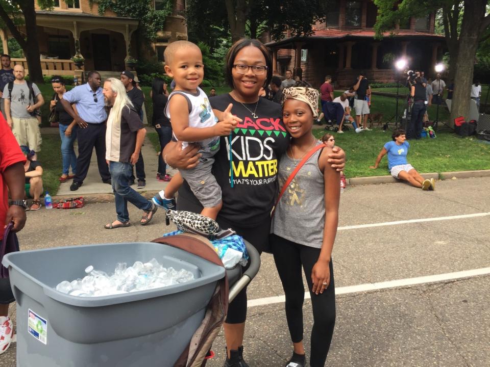 Devina Moore and family at the July 7, 2016 protest outside the Minnesota Governor's Mansion in St. Paul.