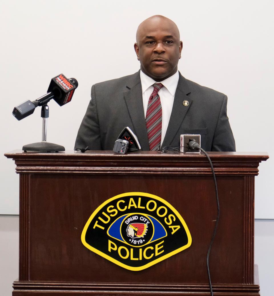 Mar 6, 2024; Tuscaloosa, Alabama, USA; Tuscaloosa Police in conjunction with the U.S. Attorney’s Office and the Bureau of Alcohol, Tobacco and Firearms announced a number of arrests of people who possessed an item known as a Glock Switch that converts a semi-automatic handgun into a fully automatic handgun. Marcus Watson, special agent in charge of the ATF Nashville Field Division, speaks during the press conference.