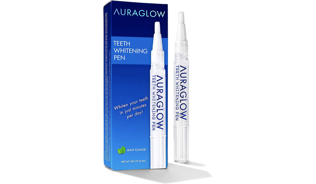 AuraGlow whitening pen