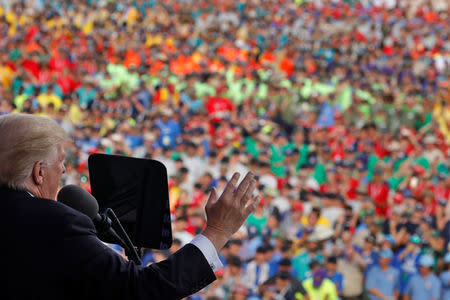 U.S. President Donald Trump delivers remarks at the 2017 National Scout Jamboree in Summit Bechtel National Scout Reserve, West Virginia, U.S., July 24, 2017. REUTERS/Carlos Barria