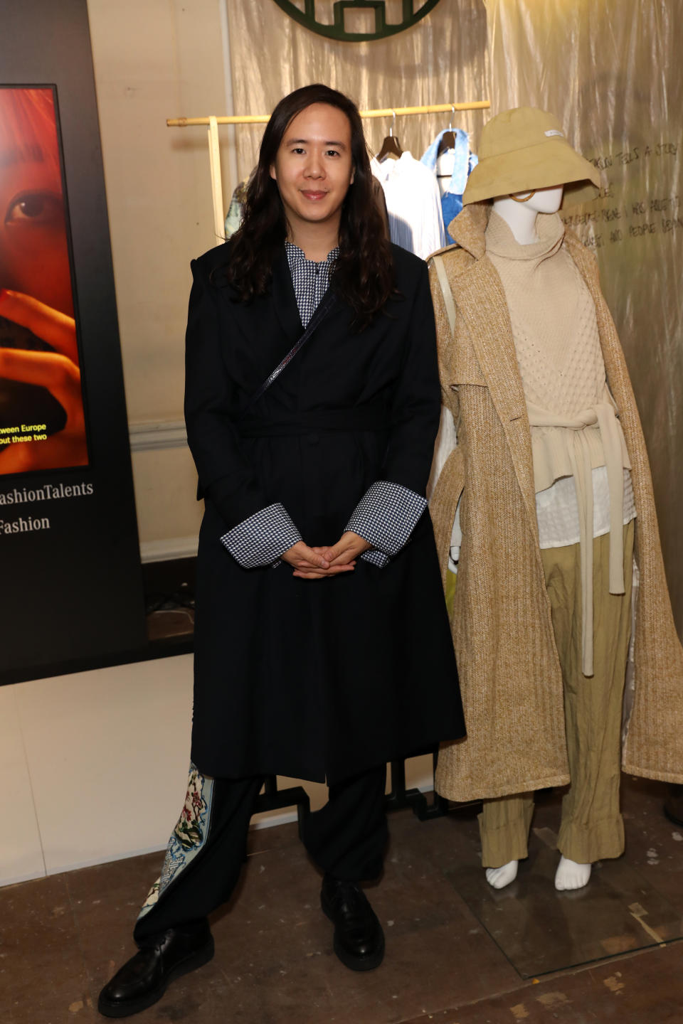 William Fan bei der Jubiläumsausstellung der “Mercedes Benz Fashion Talents” in London. (Bild: Getty Images)