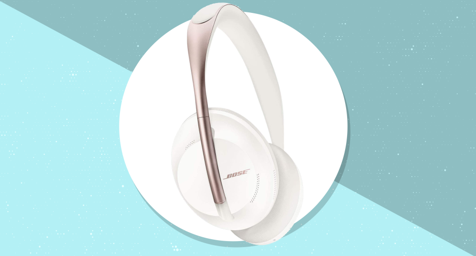 Consigue los Bose 700 (color blanco ártico) por solo 299 dólares (Foto: Bose).