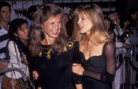 L'actrice de "Terminator" Linda Hamilton a admis avoir changé de place avec son jumeau à de nombreuses reprises. Ayant besoin d'un sosie, Linda a fait appel à sa soeur Leslie qui travaille comme infirmière.