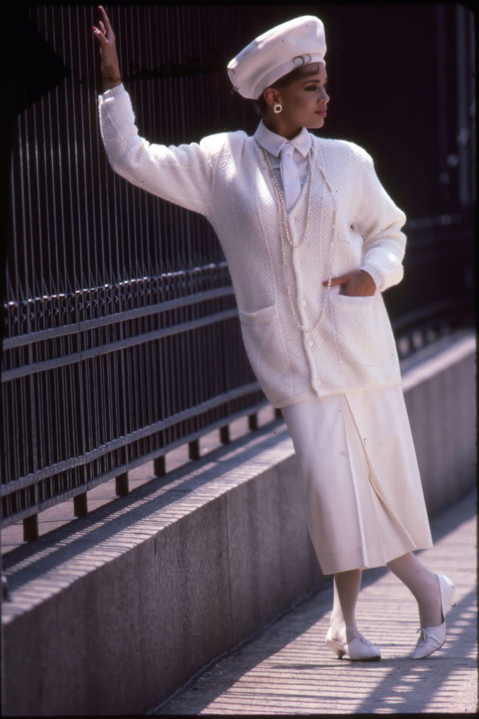 <p>Vanessa Williams in an all-white ensemble.</p>