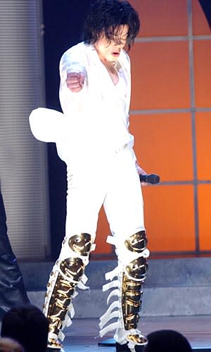 How Michael Jackson Has Influenced Fashion Through the Years – Footwear News