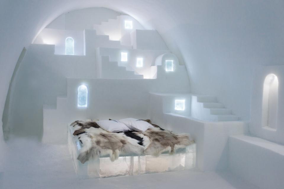 <p>The White Santorini room at the Icehotel</p>Asaf Kliger